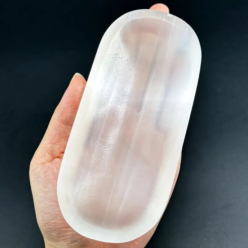 ✨ Selenite Oval Bowl – Crystal Charging Plate & Home Décor