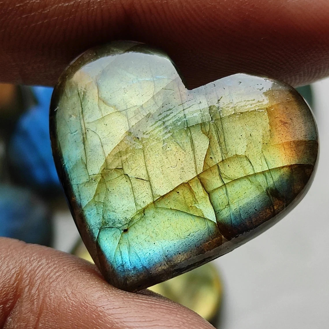 2pcs Flashy Labradorite Heart Set – Polished Crystal for Healing, Protection & Intuition (Flatback Stones)