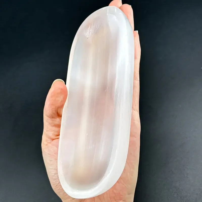 ✨ Selenite Oval Bowl – Crystal Charging Plate & Home Décor