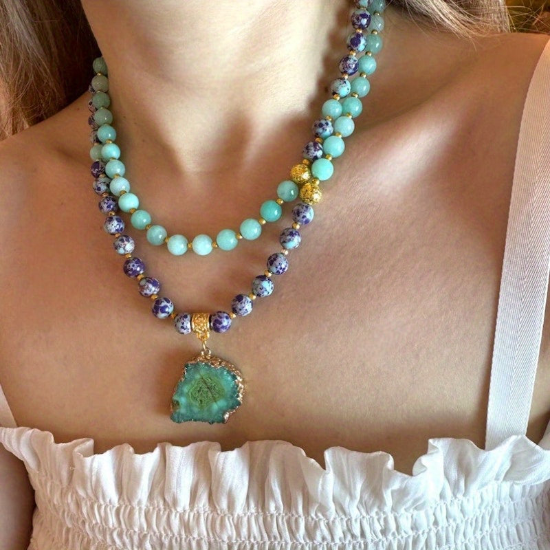 Heart of Abundance – Natural Aventurine Bead Necklace with Golden Glow