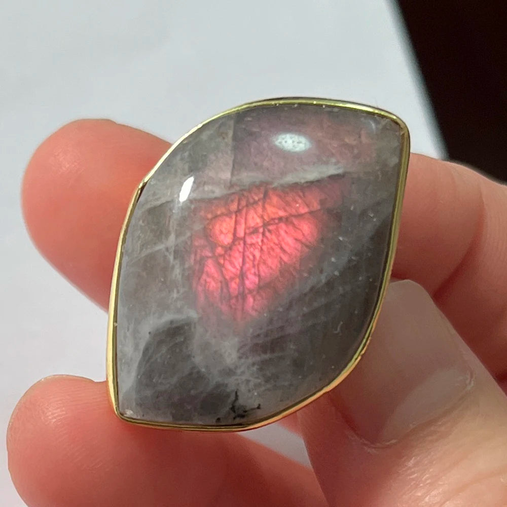 Natural Labradorite Adjustable Ring – Multicolour Healing Stone for Intuition & Protection