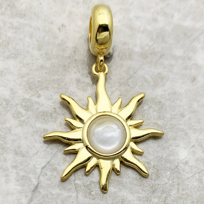 Sun Pendant with Mother-of-Pearl – 925 Sterling Silver with Gold Finish