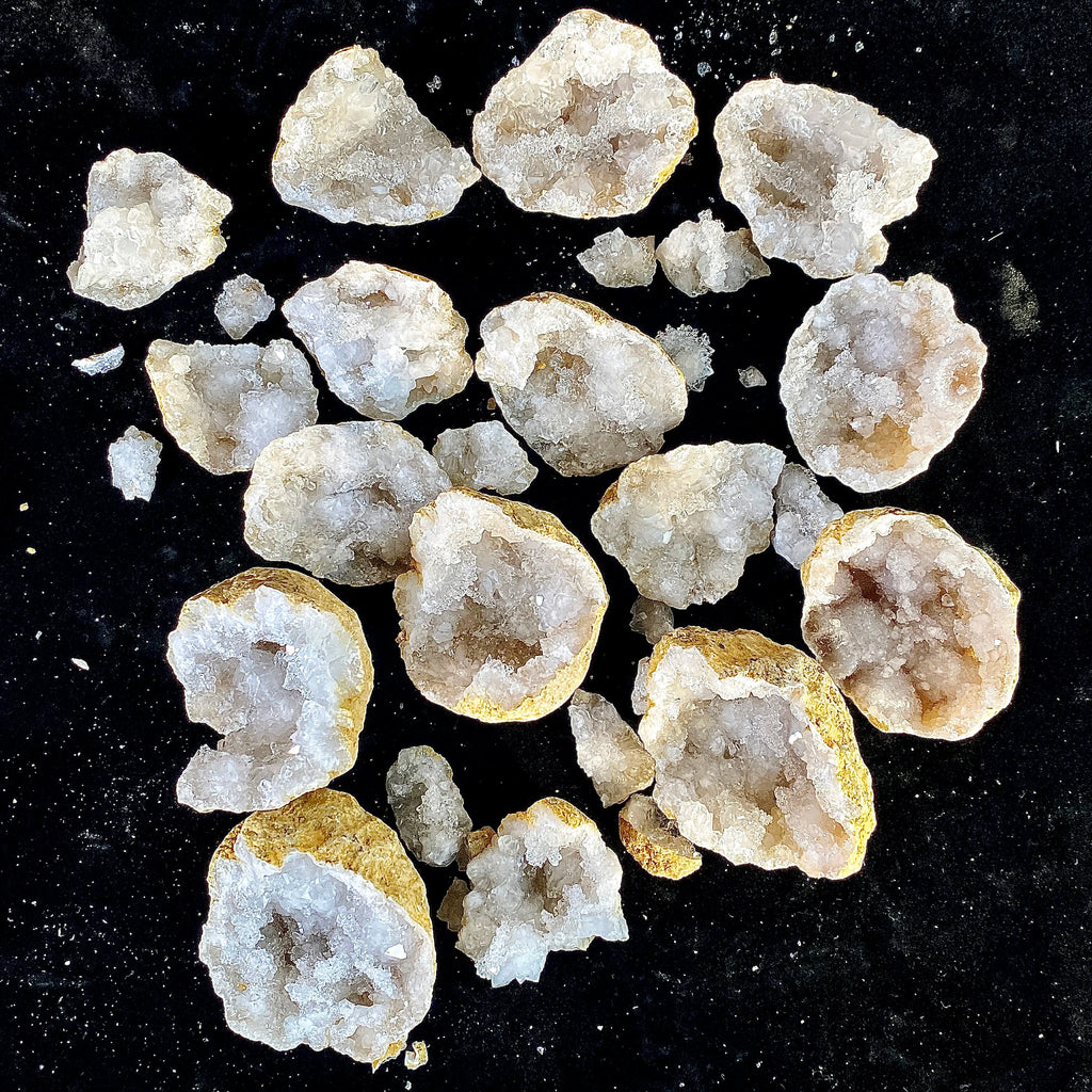Random Natural Agate Geode – Break Your Own Crystal Surprise (1PC)