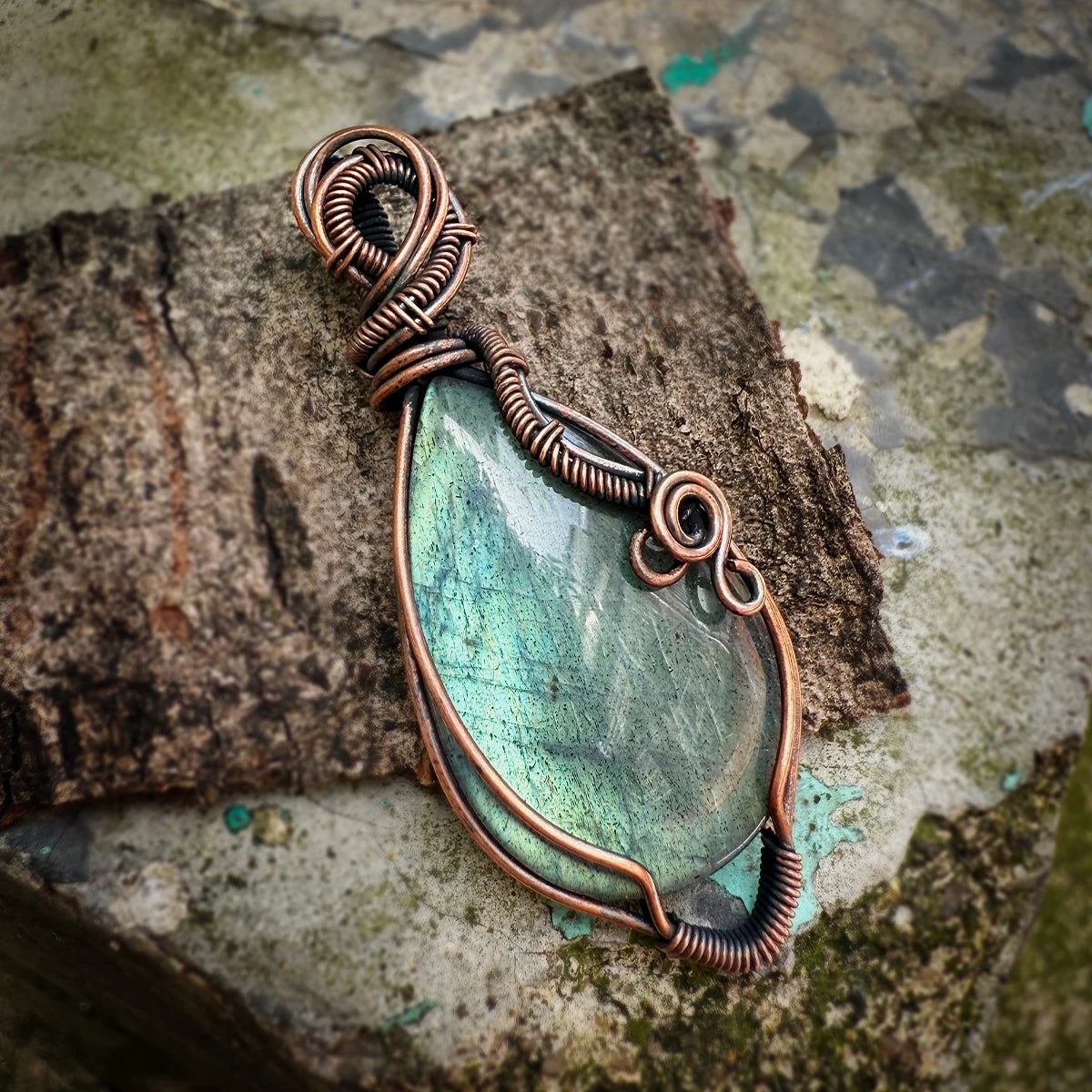 Handmade Copper Wire Wrapped Labradorite Pendant Necklace