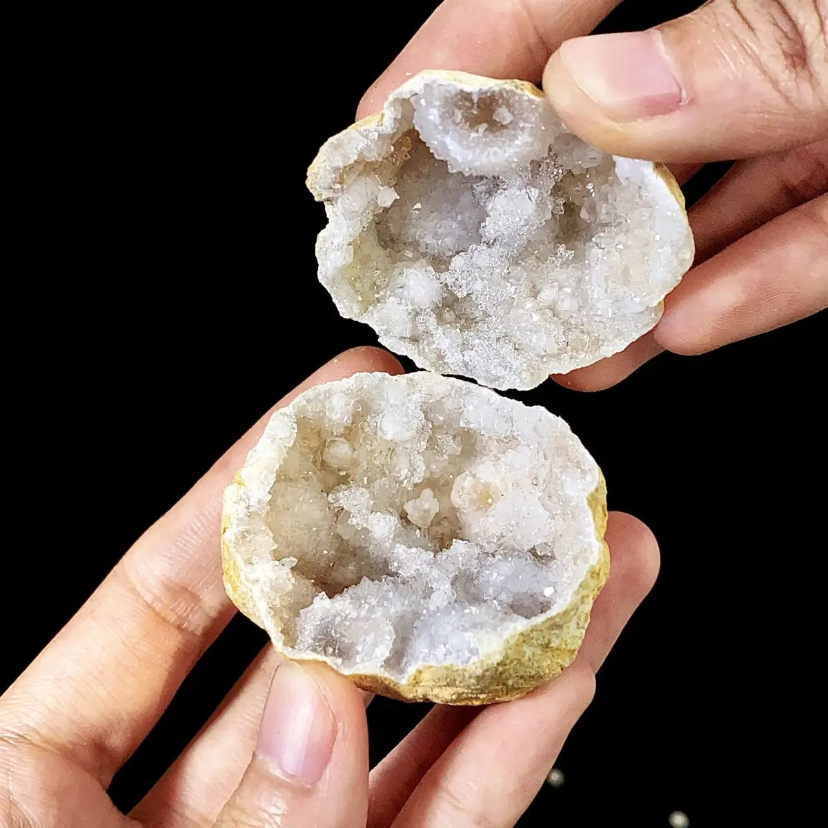 Random Natural Agate Geode – Break Your Own Crystal Surprise (1PC)