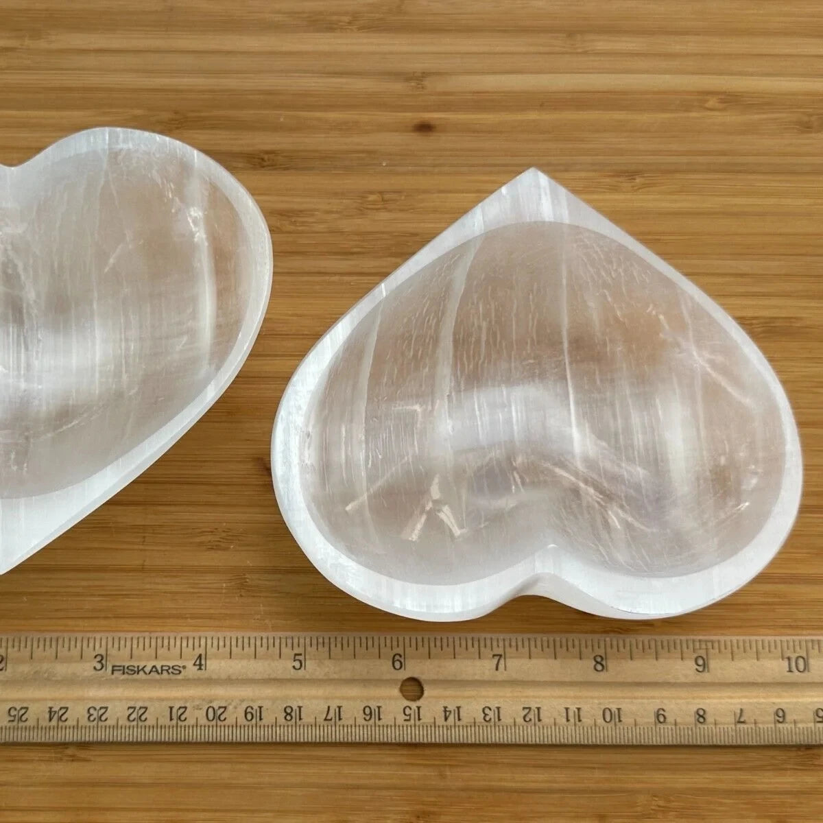 💖 Natural Selenite Heart Bowl – Crystal Energy Dish for Charging, Healing &amp; Meditation