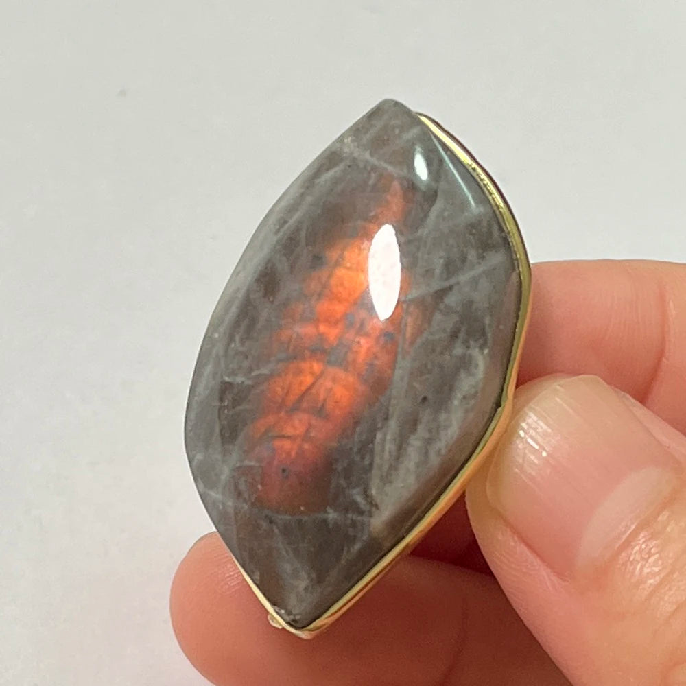 Natural Labradorite Adjustable Ring – Multicolour Healing Stone for Intuition & Protection
