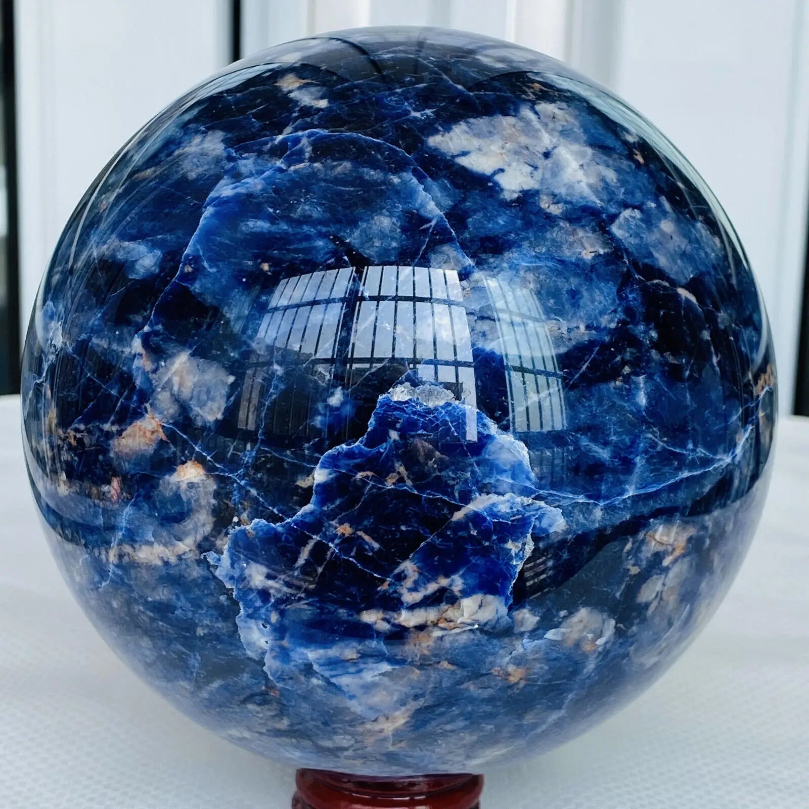 Sodalite Crystal Sphere – Deep Blue Calm & Inner Wisdom