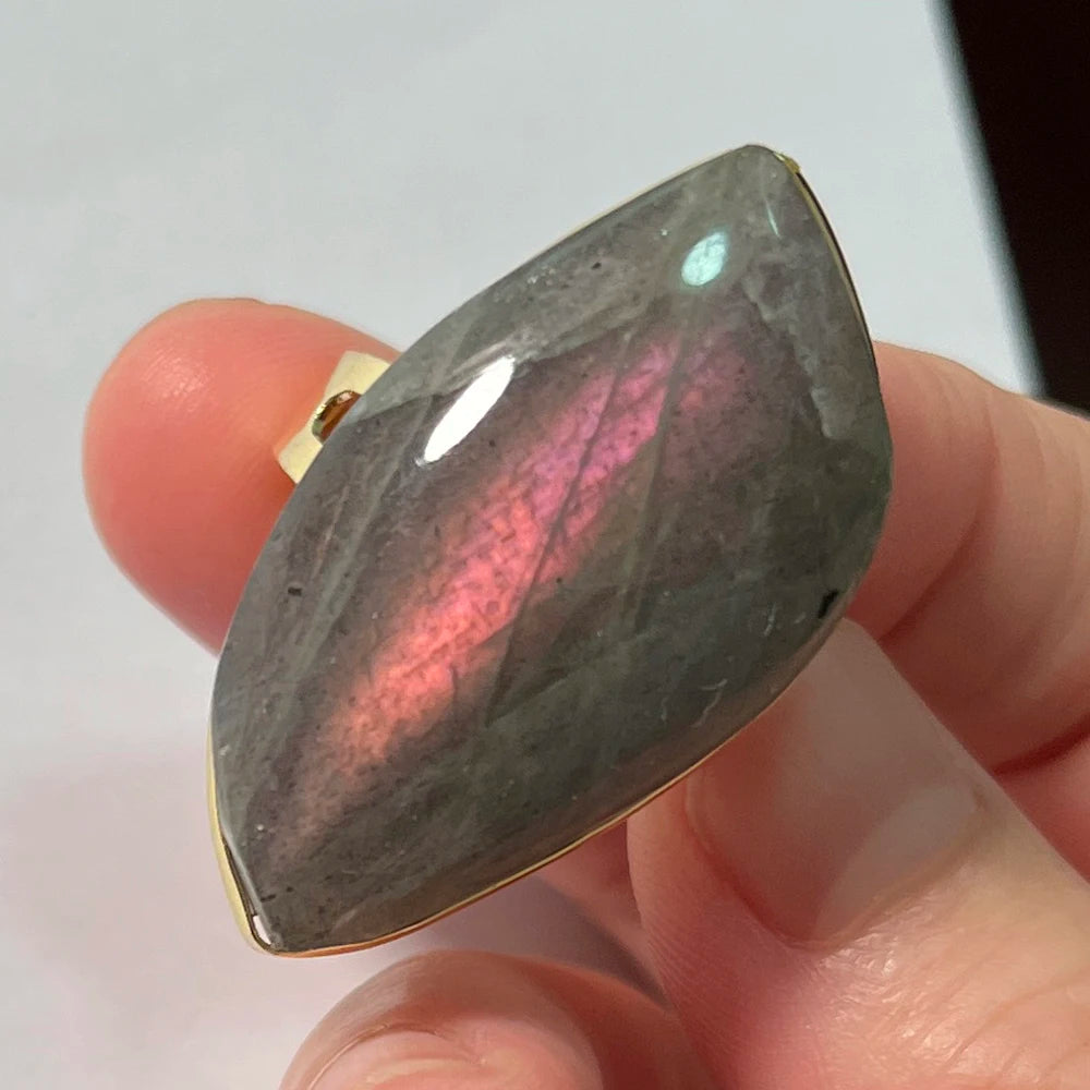 Natural Labradorite Adjustable Ring – Multicolour Healing Stone for Intuition & Protection